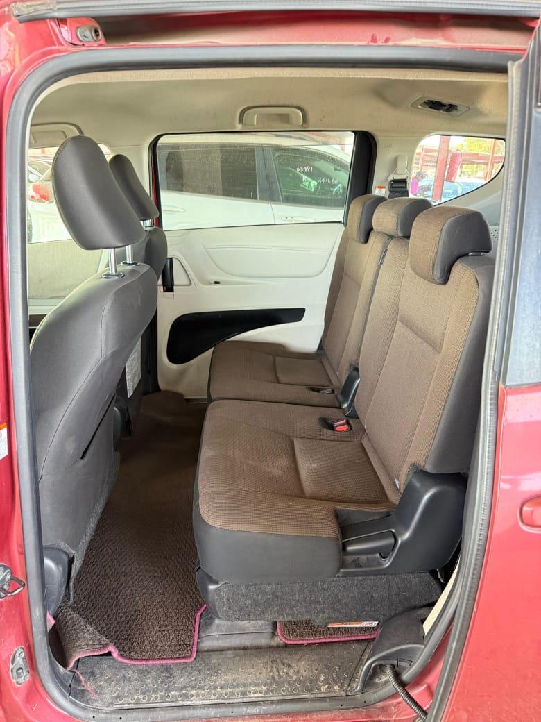 Toyota Sienta 2016 model 7 seater hybrid