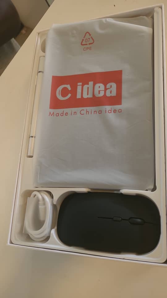 C idea CM 828