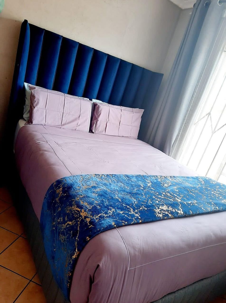 Head board