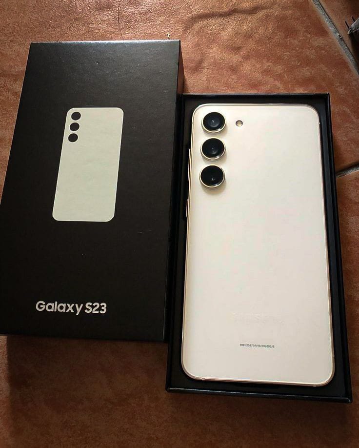 Samsung S23