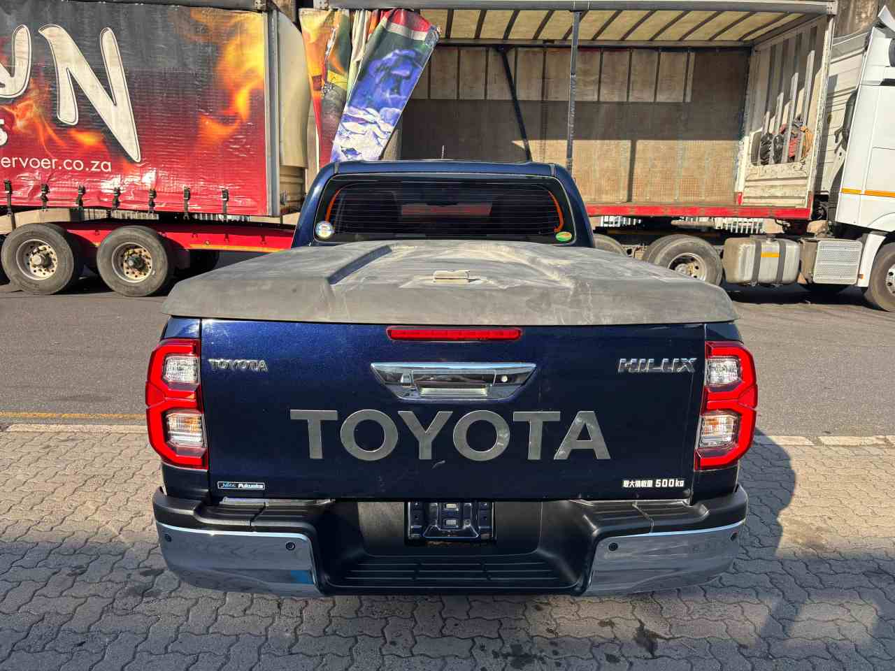 Toyota Hilux
