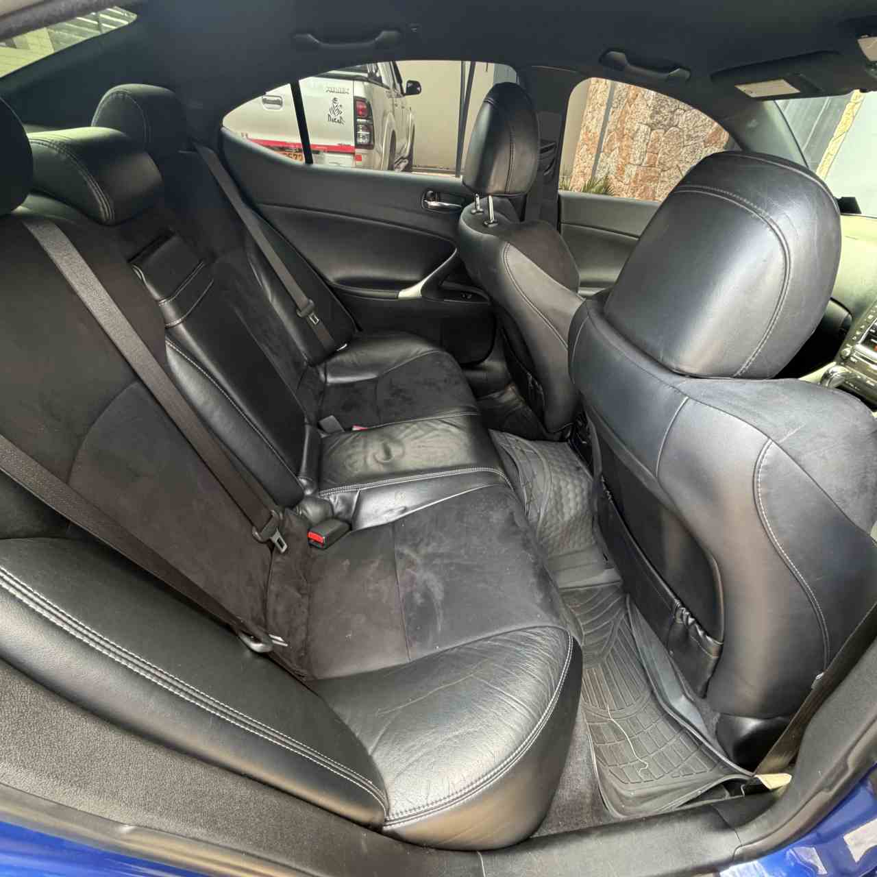 Lexus Is250